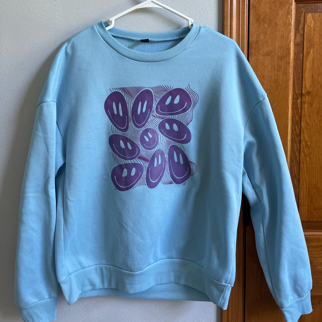 Graphic Pullover!